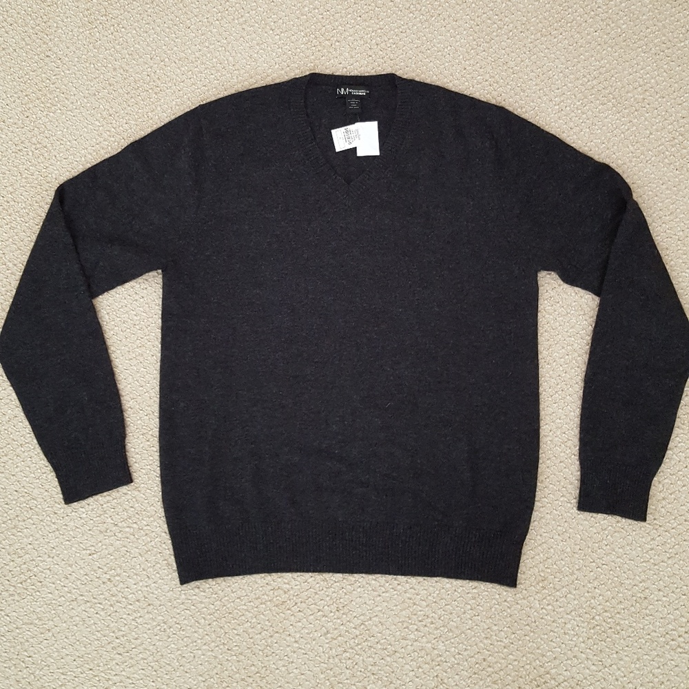 Neiman Marcus Cashmere Sweater